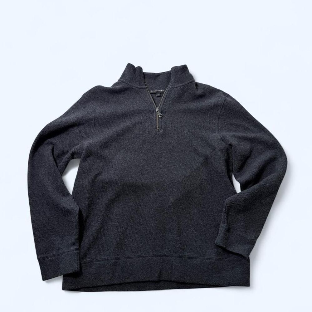 Banana Republic Men's Grey Quarter Zip Sweater